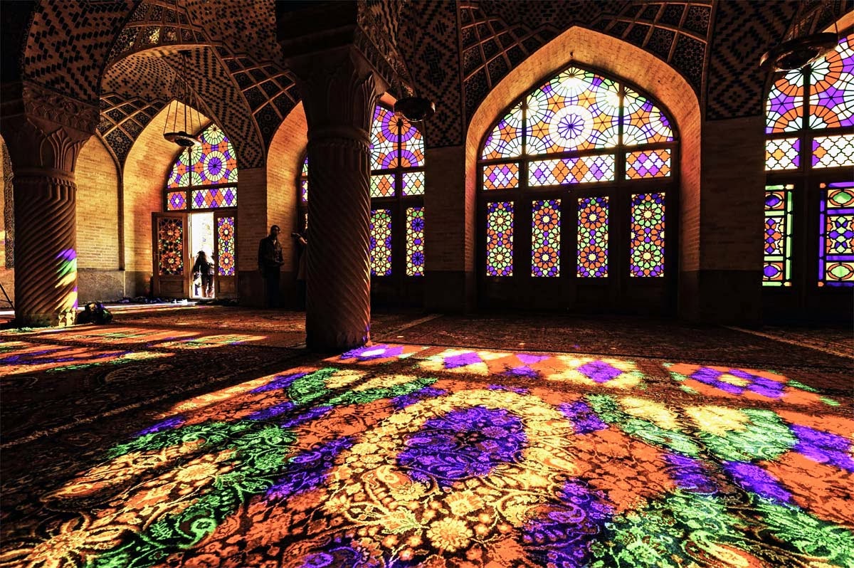 mezquita de colores iran